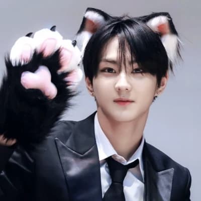Yang Jungwon thumbnail