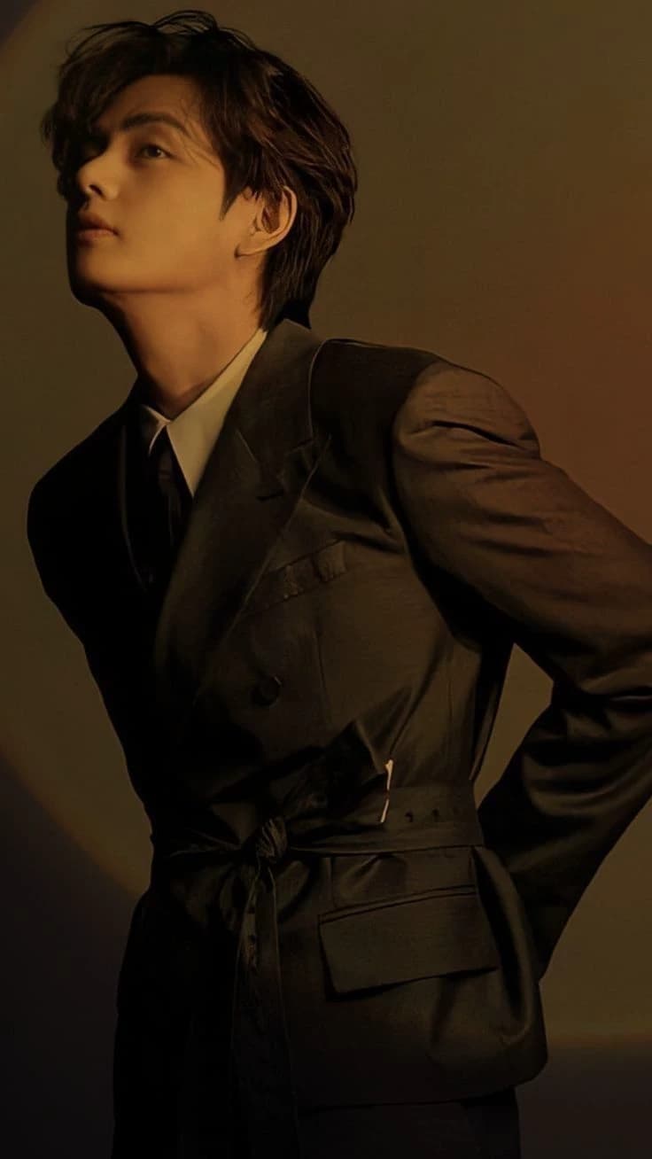 Kim Taehyung  thumbnail