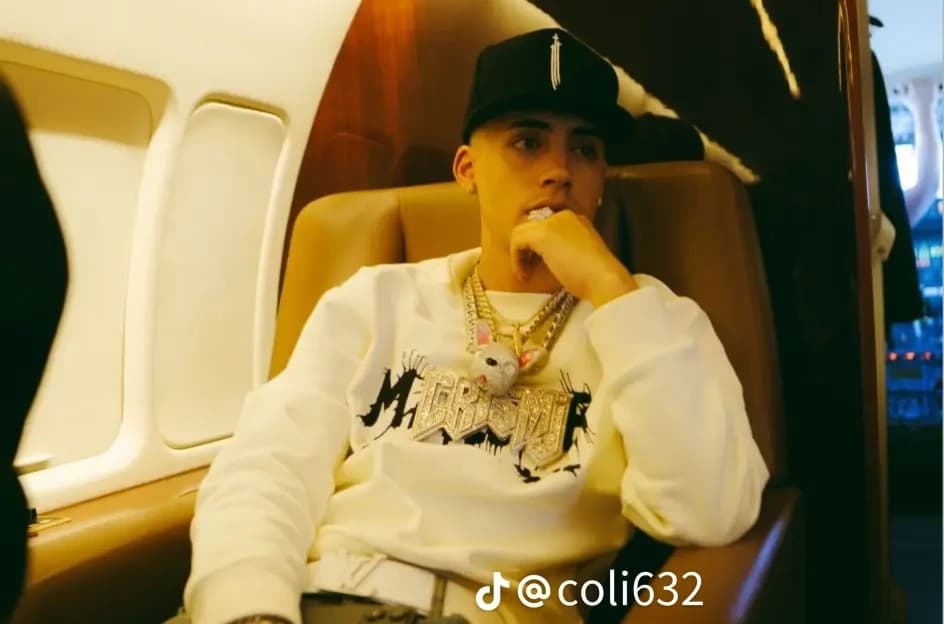Cris mj thumbnail