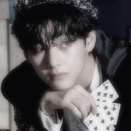 Kim Taehyung, The Vampire King thumbnail