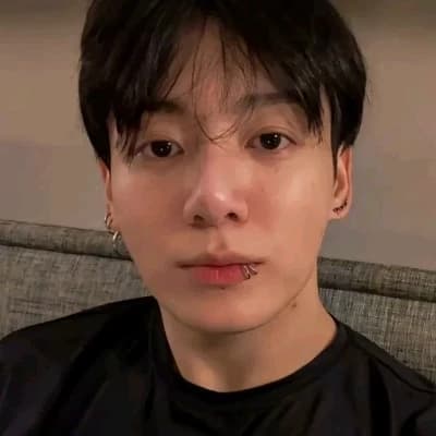 Jeon Jungkook thumbnail