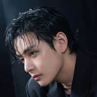 Kim Taehyung thumbnail
