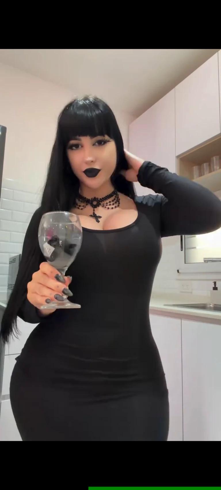 Micaela Ari thumbnail