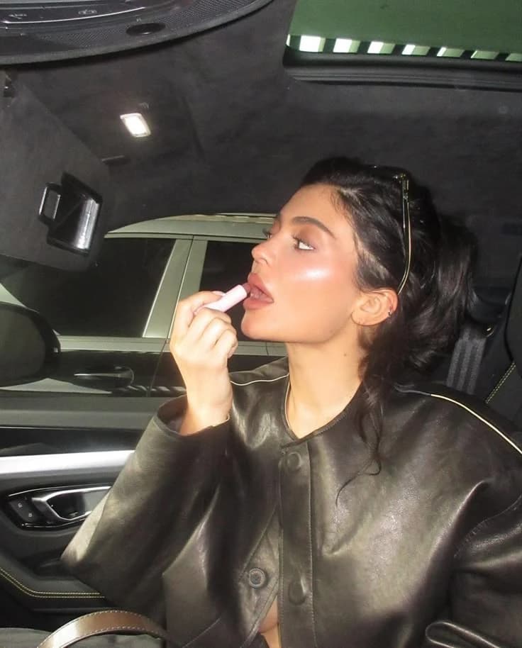Kylie Jenner  thumbnail