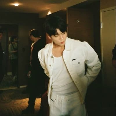 Jungkook thumbnail