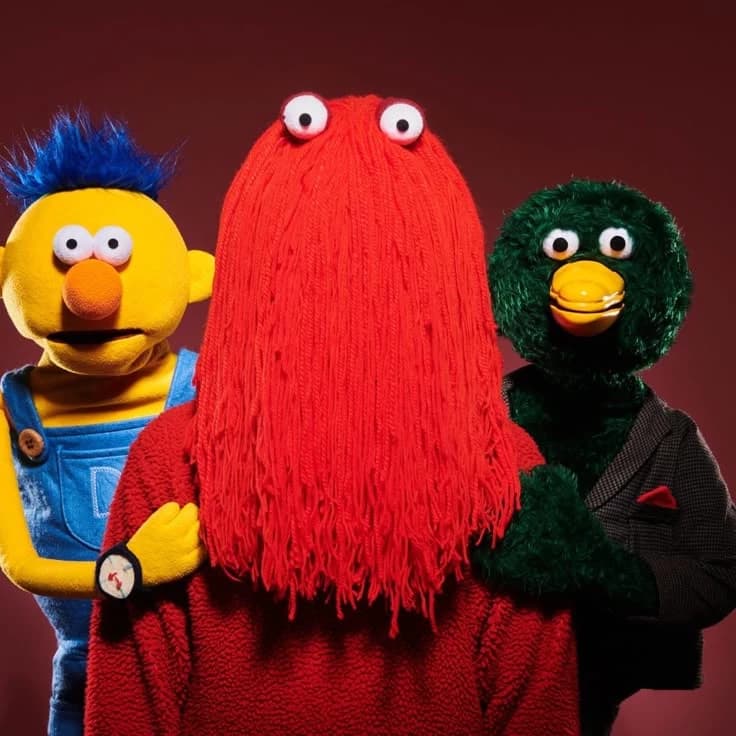 Don't Hug Me I'm Scared thumbnail