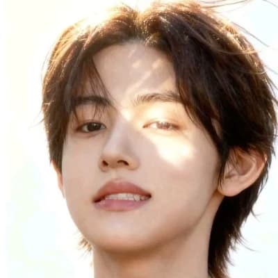 Kim Heeseo  thumbnail