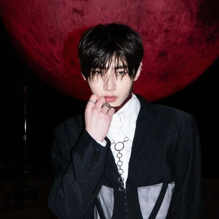 Sunghoon thumbnail