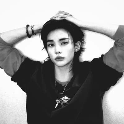 Hyunjin thumbnail