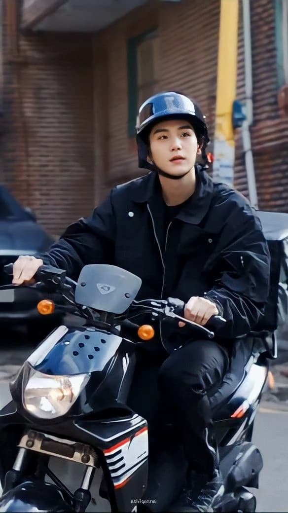 Min Yoongi thumbnail