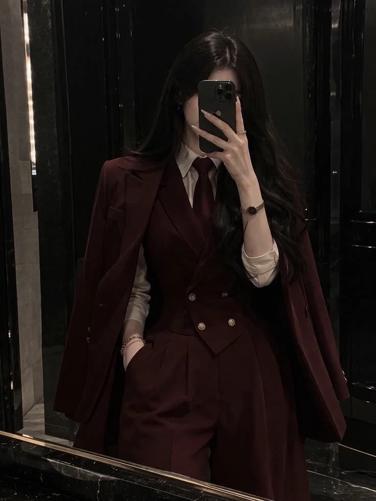 Elena-mafia boss thumbnail