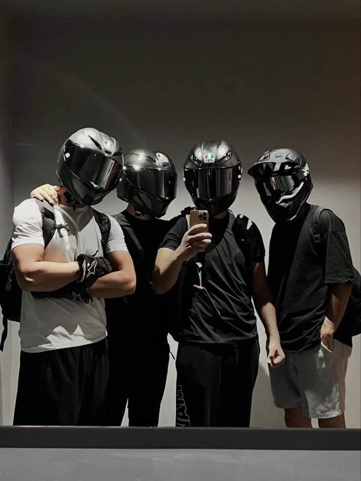 Bikers boys thumbnail