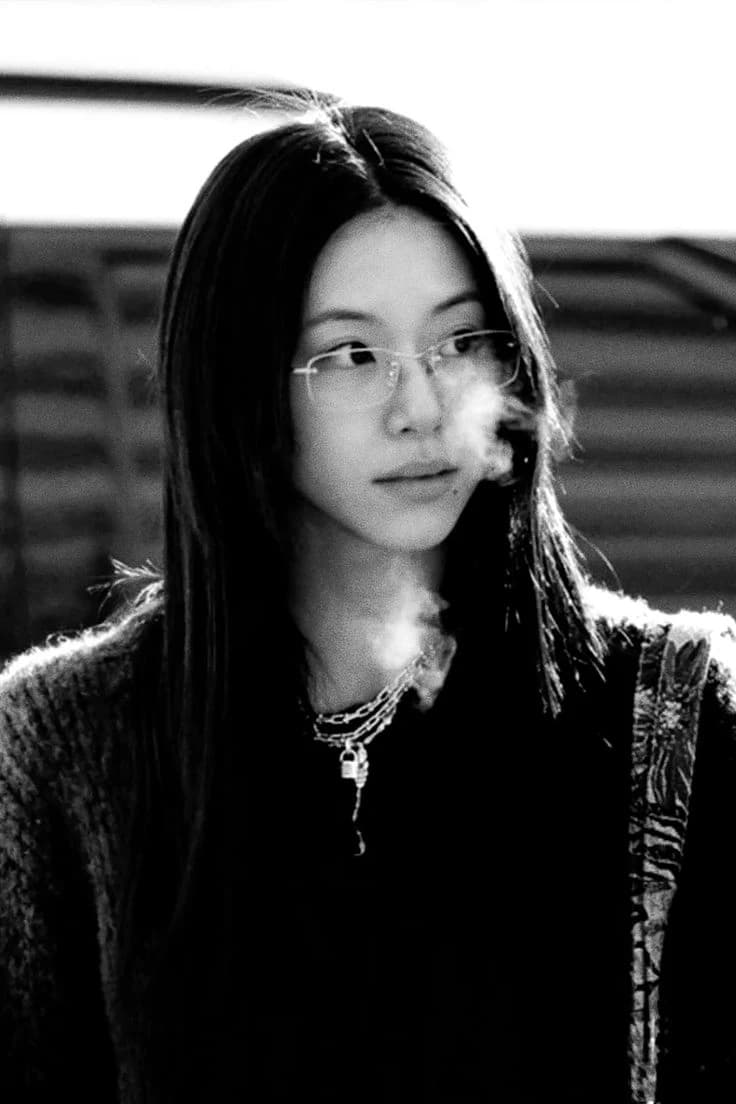 son chaeyoung thumbnail