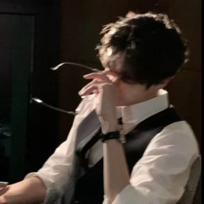 Evan thumbnail