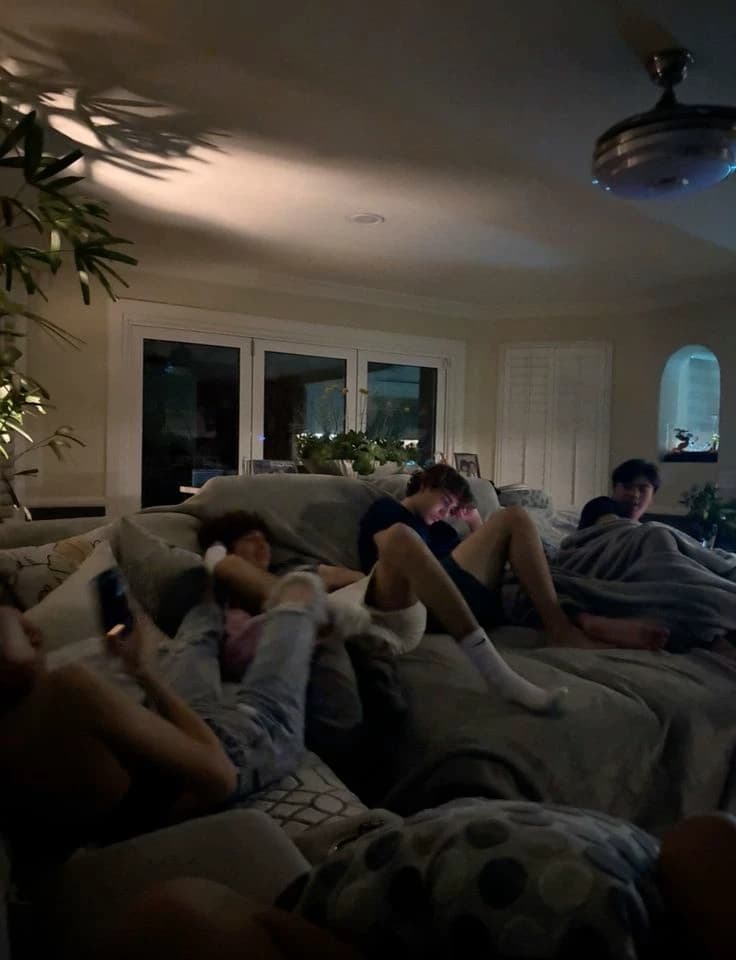 Group of retired military friends in a house together thumbnail