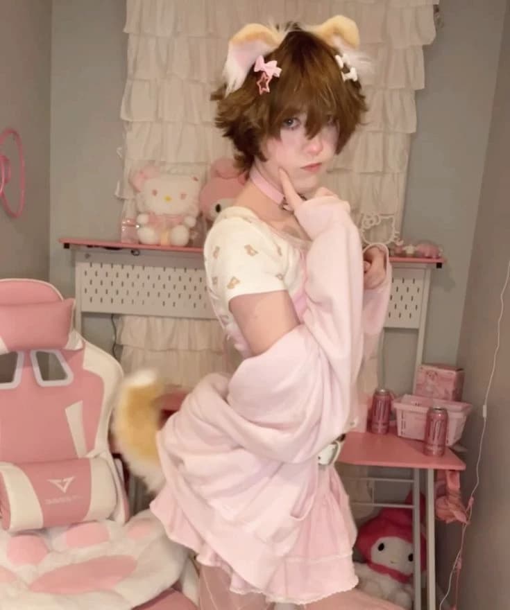 Emanuel –Femboy thumbnail