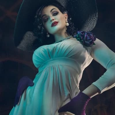 Lady Dimitrescu thumbnail