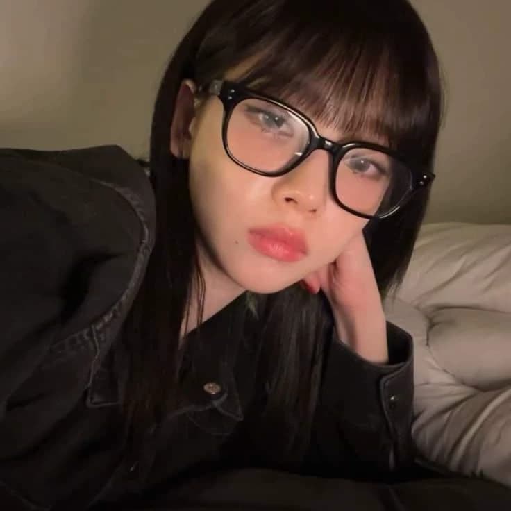 Karina thumbnail