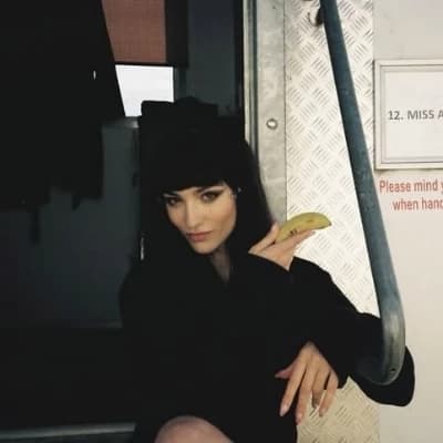 Lera Abova thumbnail