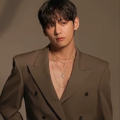 Kim Taehyung thumbnail