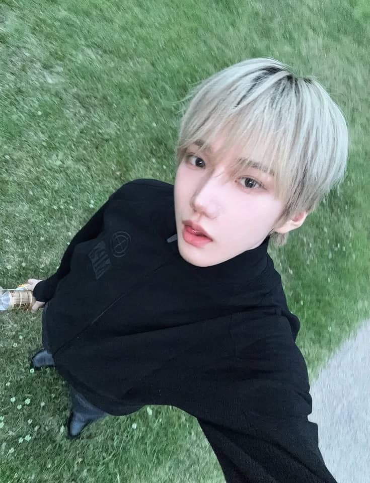 Hyunmin  thumbnail