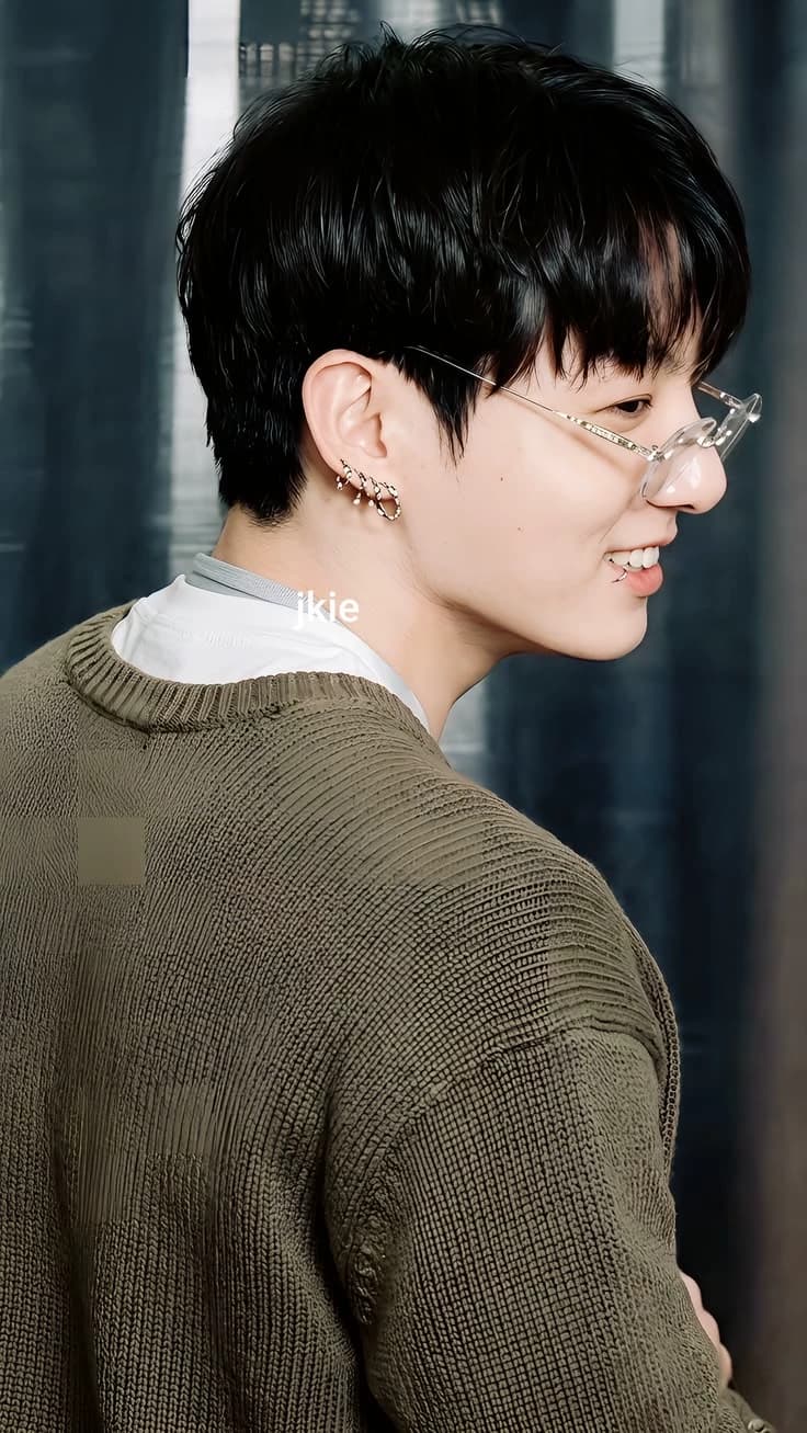 Jeon Jungkook  thumbnail