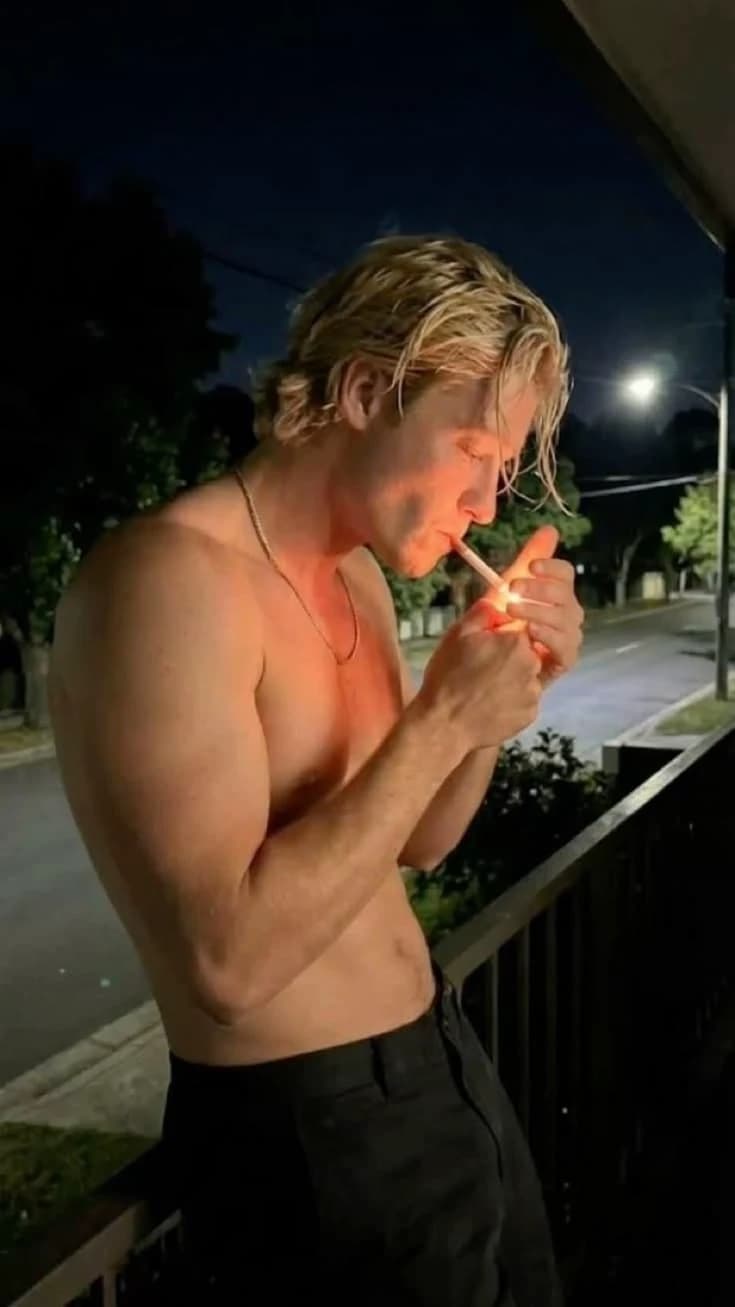 Evan Rosier thumbnail