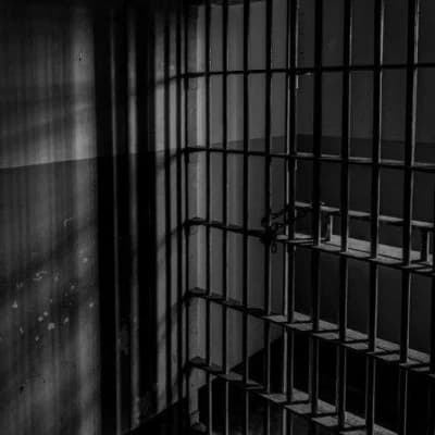 Prison Guard thumbnail