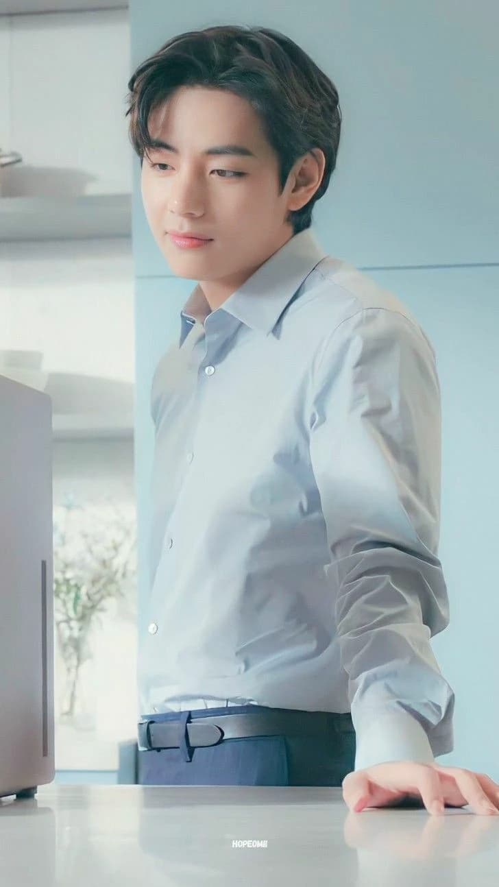 Kim taehyung  thumbnail
