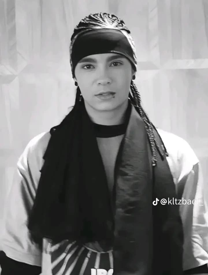 Tom Kaulitz  thumbnail