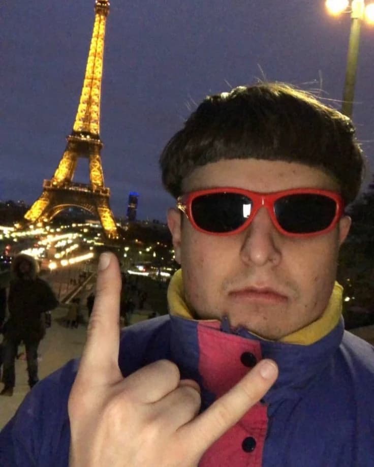 Oliver tree thumbnail