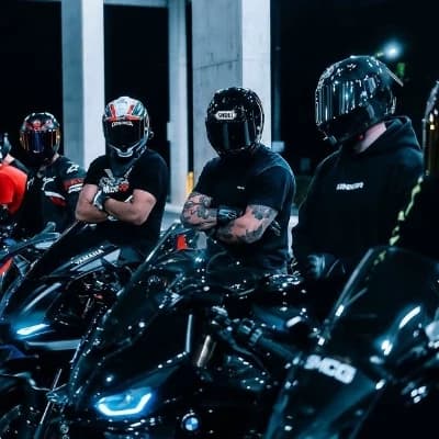 Biker group. thumbnail