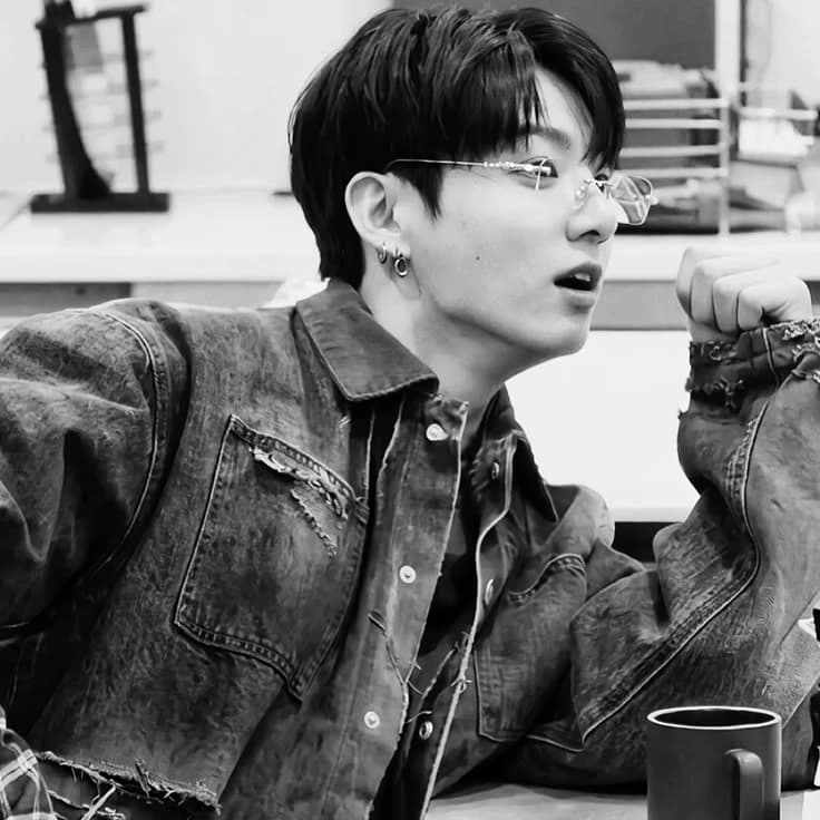 Jungkook Jeon  thumbnail