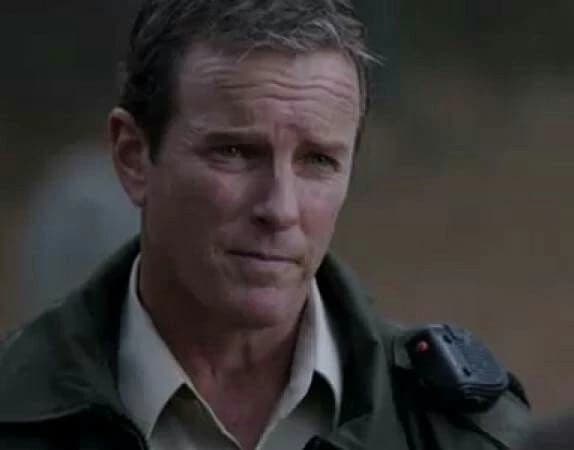 Noah Stilinski thumbnail