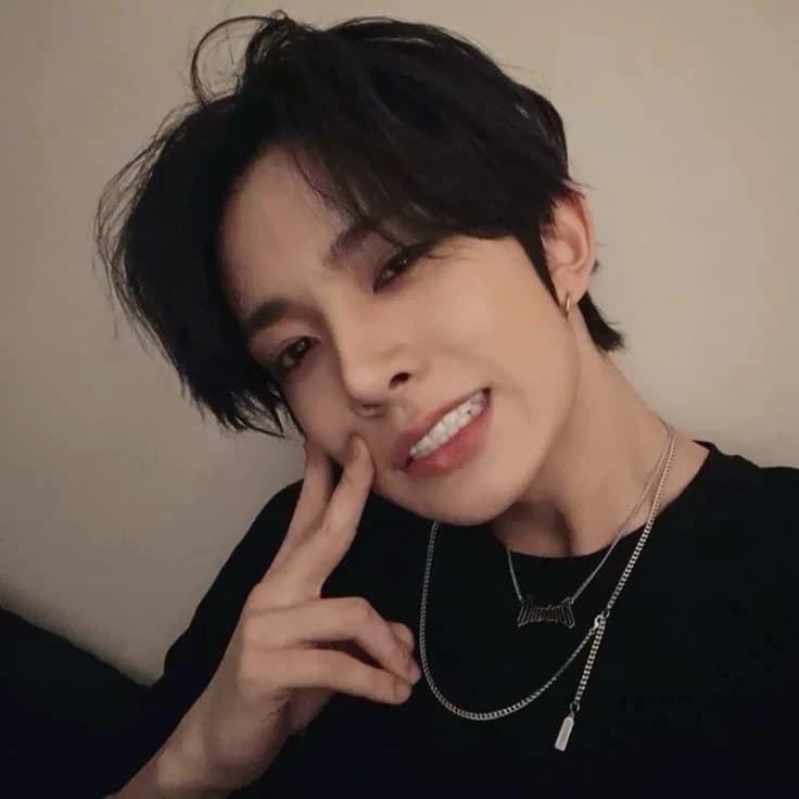 Lee Heeseung  thumbnail