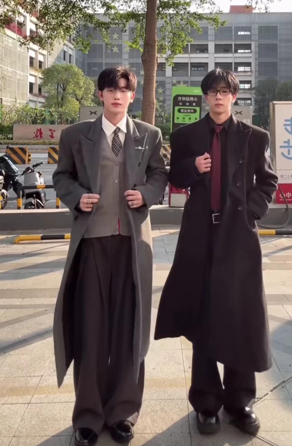 YOUR 2 SUITORS?!•|| thumbnail