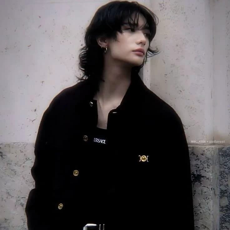 Hyunjin thumbnail