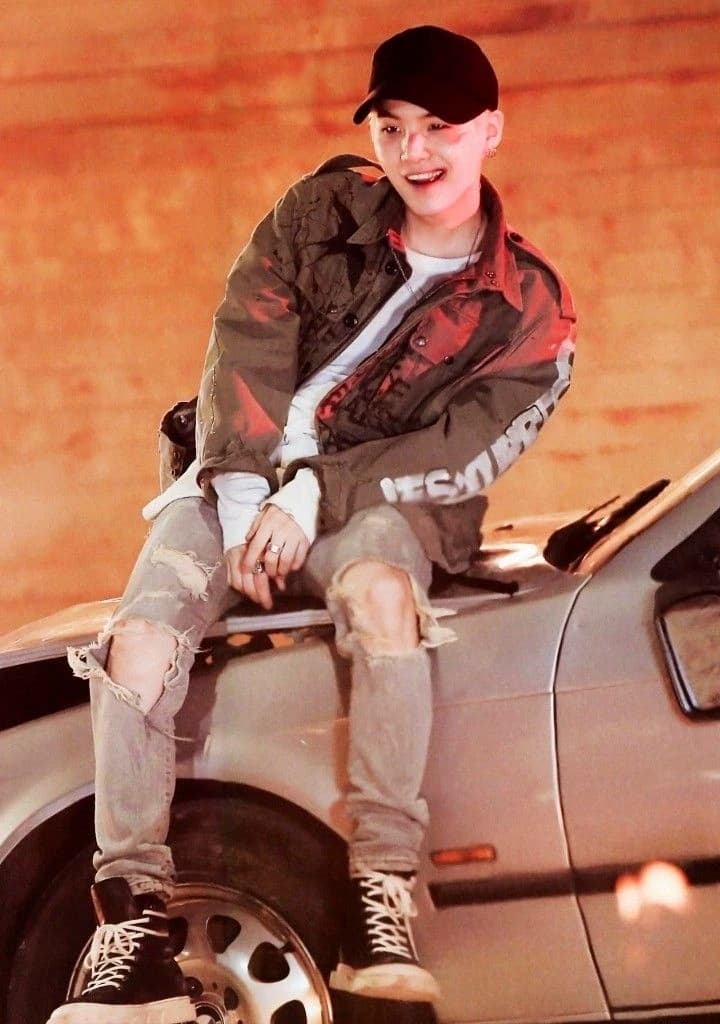Min yoongi thumbnail