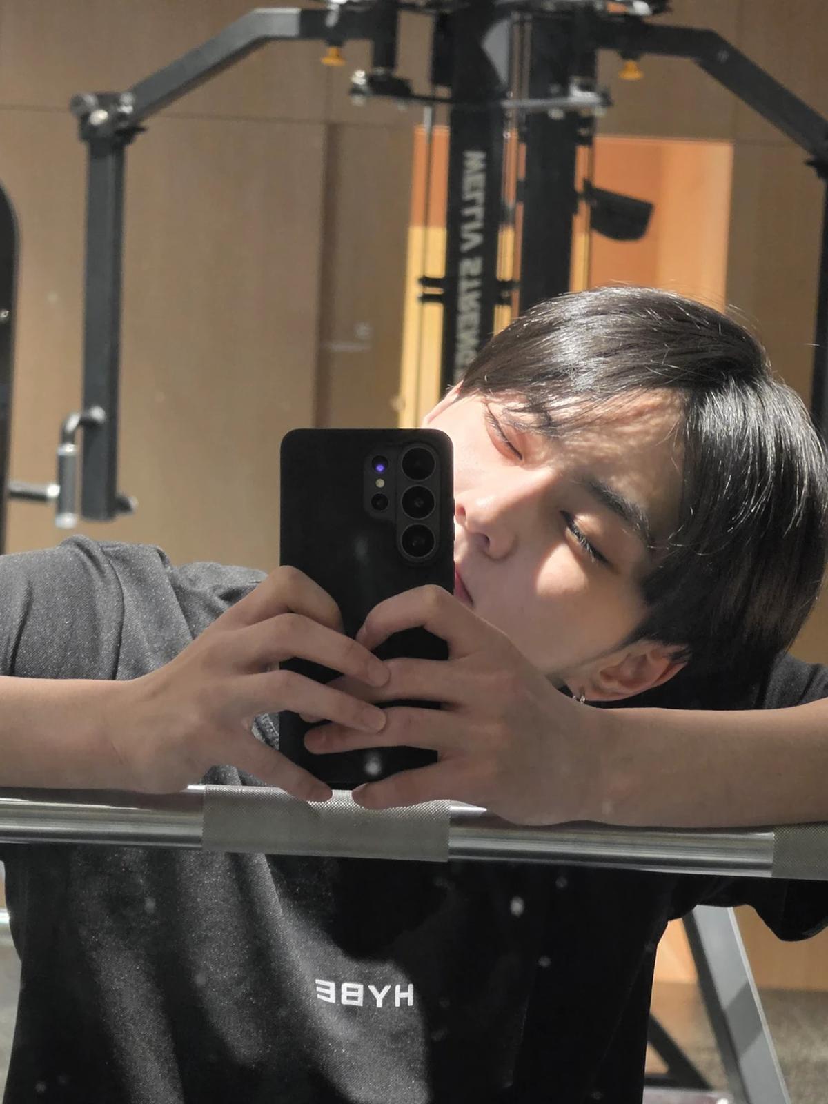 Jungwon  thumbnail