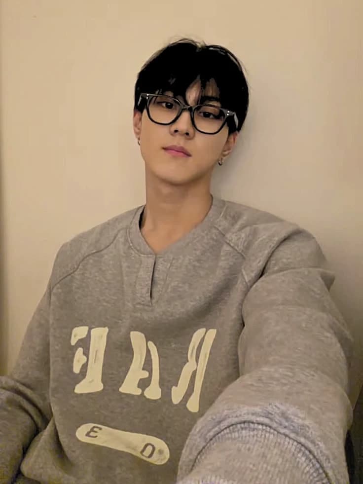 Yang Jungwon  thumbnail