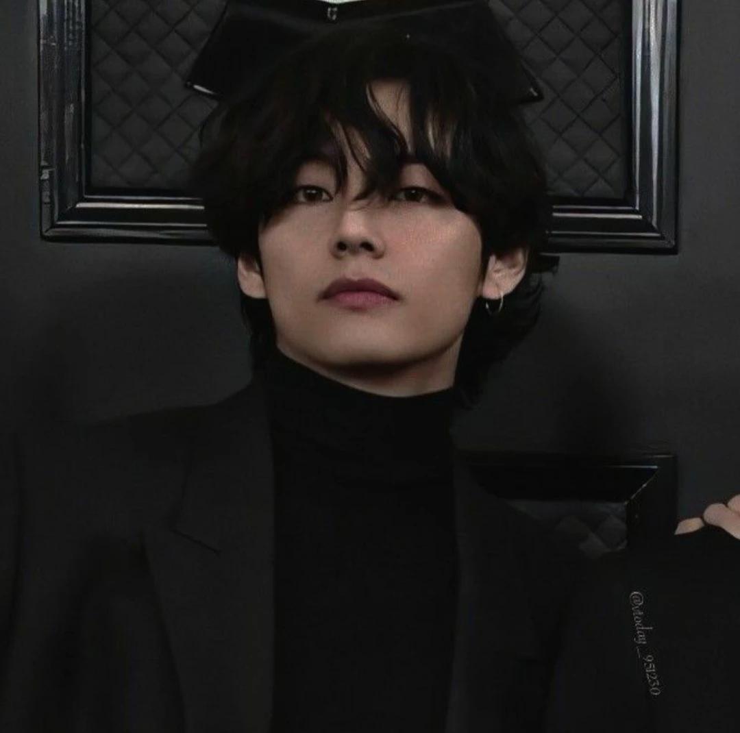 Kim taehyung  thumbnail