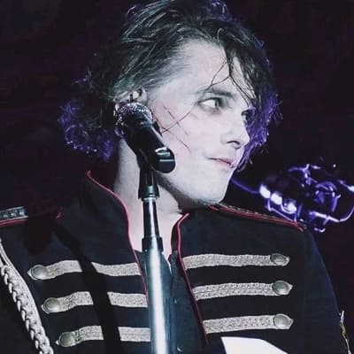 Gerard way thumbnail