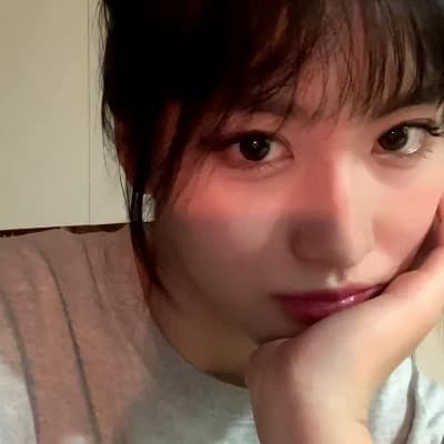 Momo Hirai thumbnail