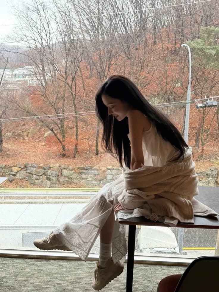 Kim Minjeong (WLW/GL) thumbnail