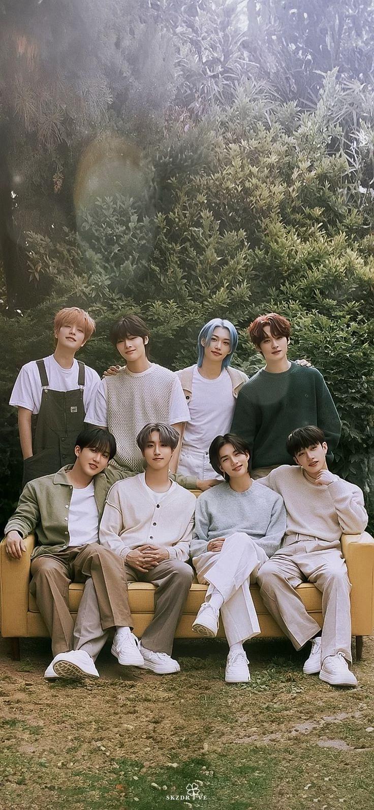 STRAYKIDS thumbnail