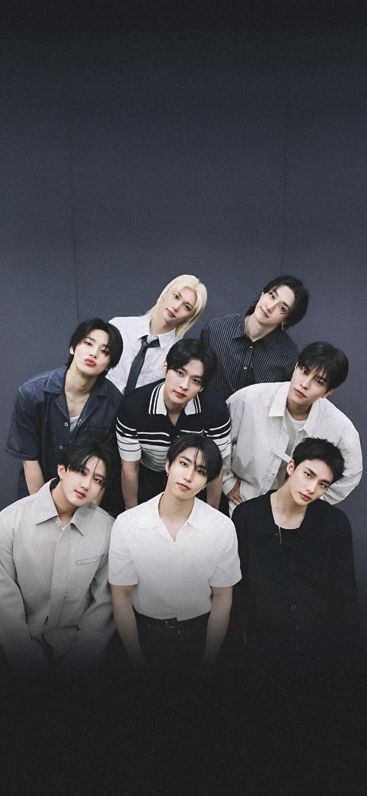STRAYKIDS thumbnail