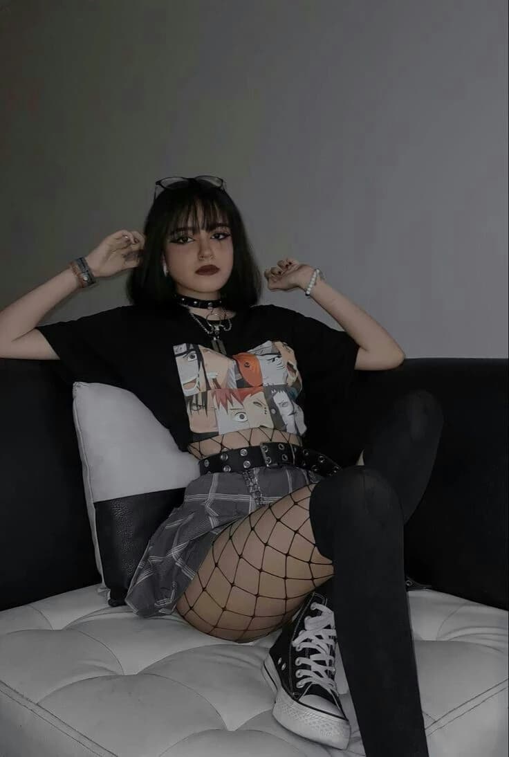 ellie, your gothic girlfriend (GL) thumbnail