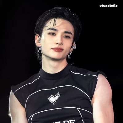 Hyunjin (husband) thumbnail