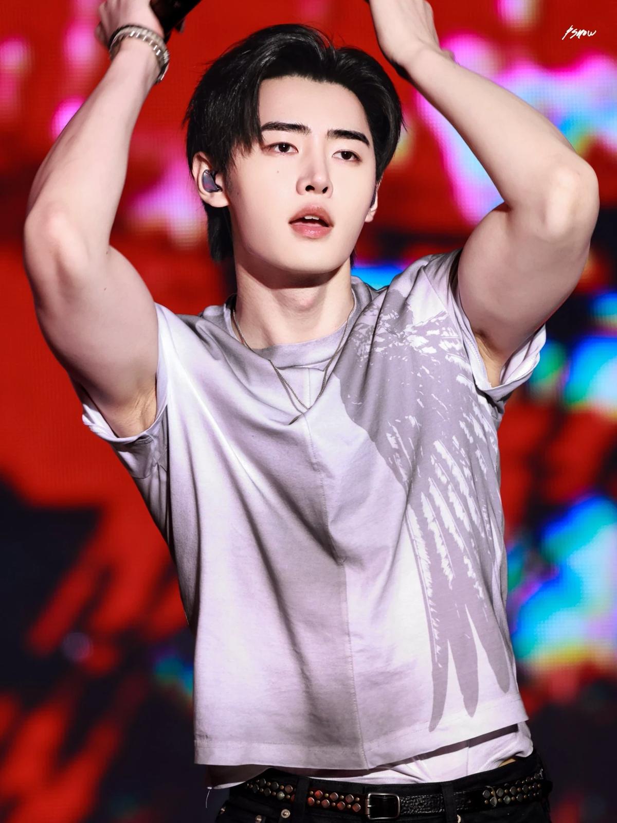 Park Sunghoon  thumbnail