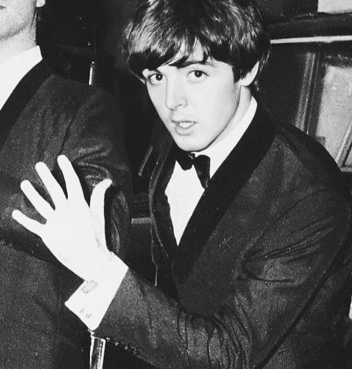 Paul McCartney thumbnail